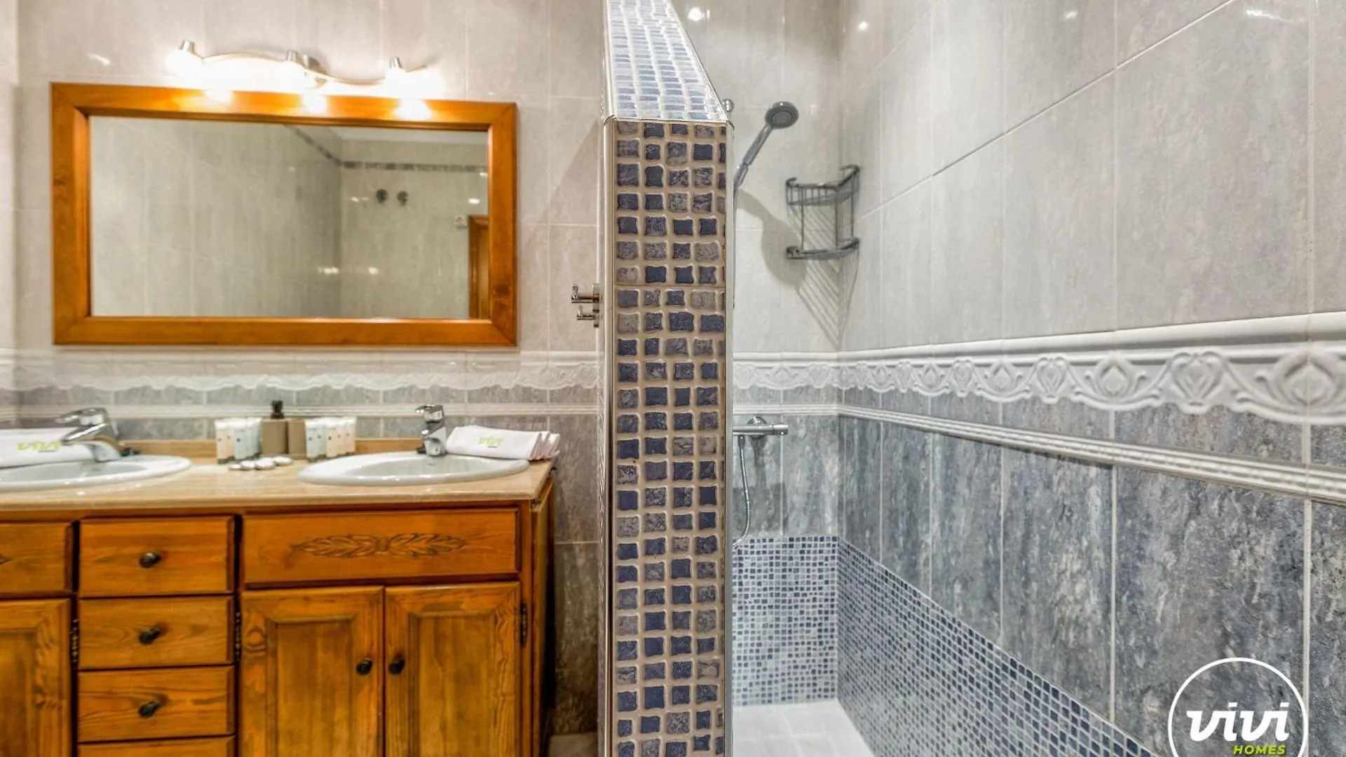 Vivi Homes - Casa Elola Fuengirola Spanyolország